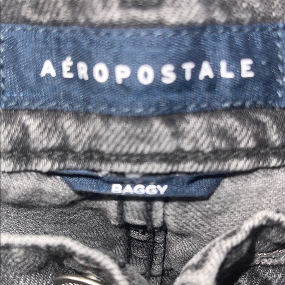 Aeropostale Women's Black Distressed Straight Jeans size 4 reg - Picture 7 of 11